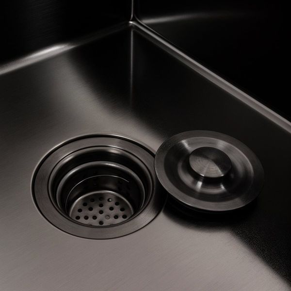Кухонная мойка CM 78*50 R черная PVD VALESO Handmade (круглый сифон 3,0/0,8) 45906 фото