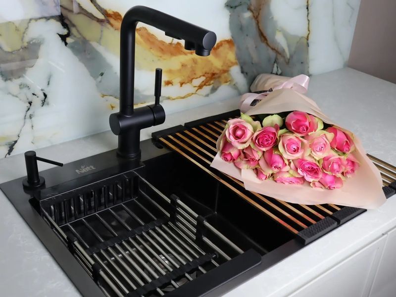 Чорна мийка на кухню 45 см накладна 1.5 мм з нержавійки Nett NВ-5245 271 фото