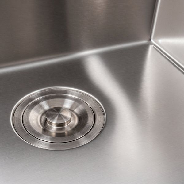 Кухонна мийка Platinum Handmade 500x500x220 (товщина 3,0/1,5 мм корзина та дозатор в комплекті) 23566 фото