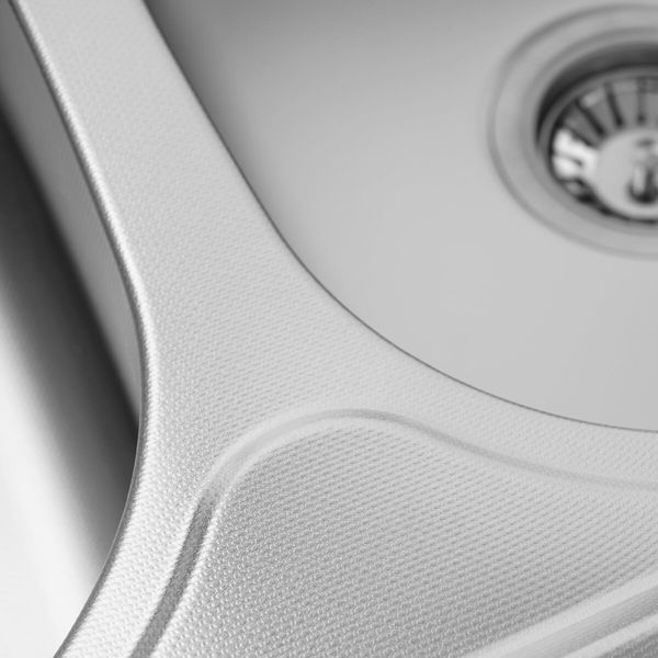 Кухонна мийка з нержавіючої сталі закруглена Platinum ДЕКОР 7848D (0,8/180 мм) 11628 фото