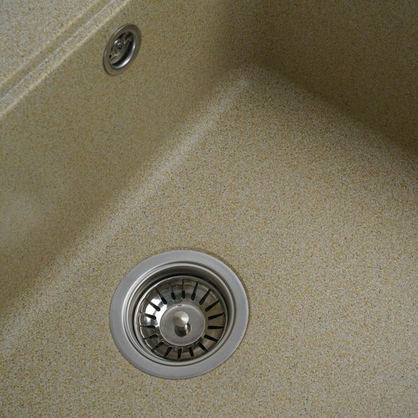Гранітна мийка для кухні Platinum 5852 VESTA матова Беж 3294 фото